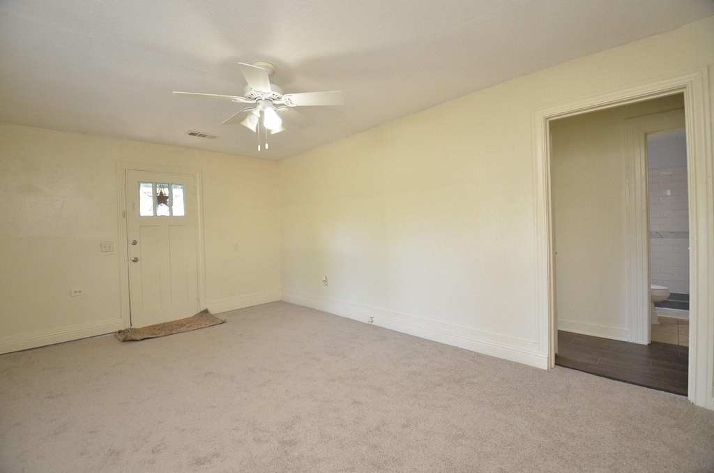 1600 5th Street - Photo 5