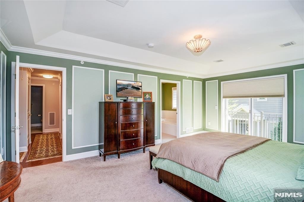 2102 Freeman - Photo 14