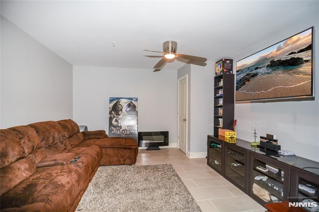 2102 Freeman - Photo 18