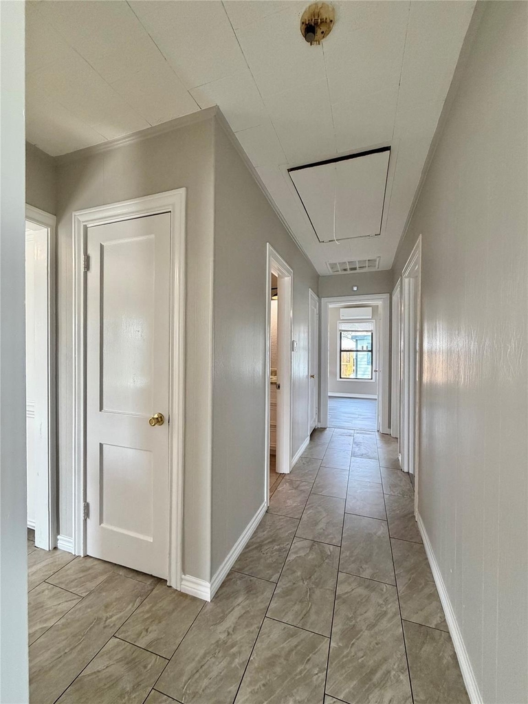 1214 W 5th Street - Photo 14