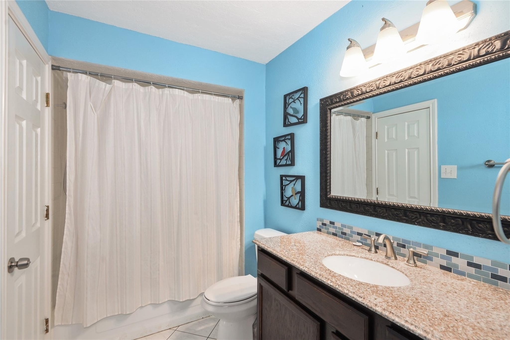 3220 69th Street - Photo 9