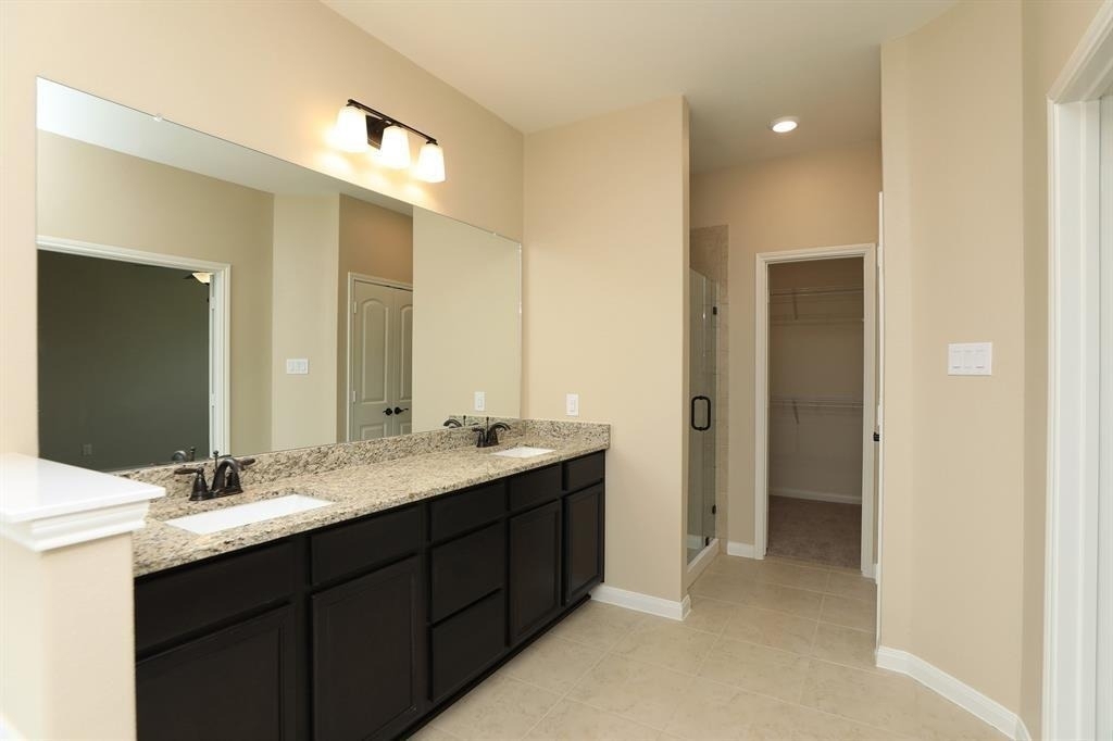 21202 Sunshine Meadow Drive - Photo 2