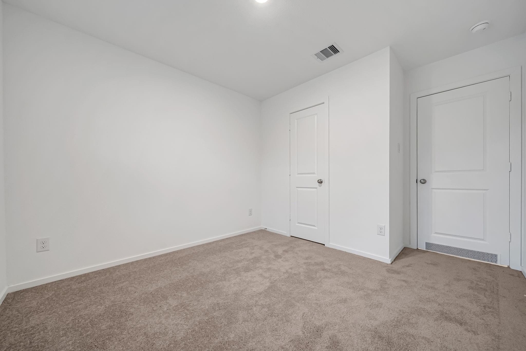 25625 Rose Creek Drive - Photo 17