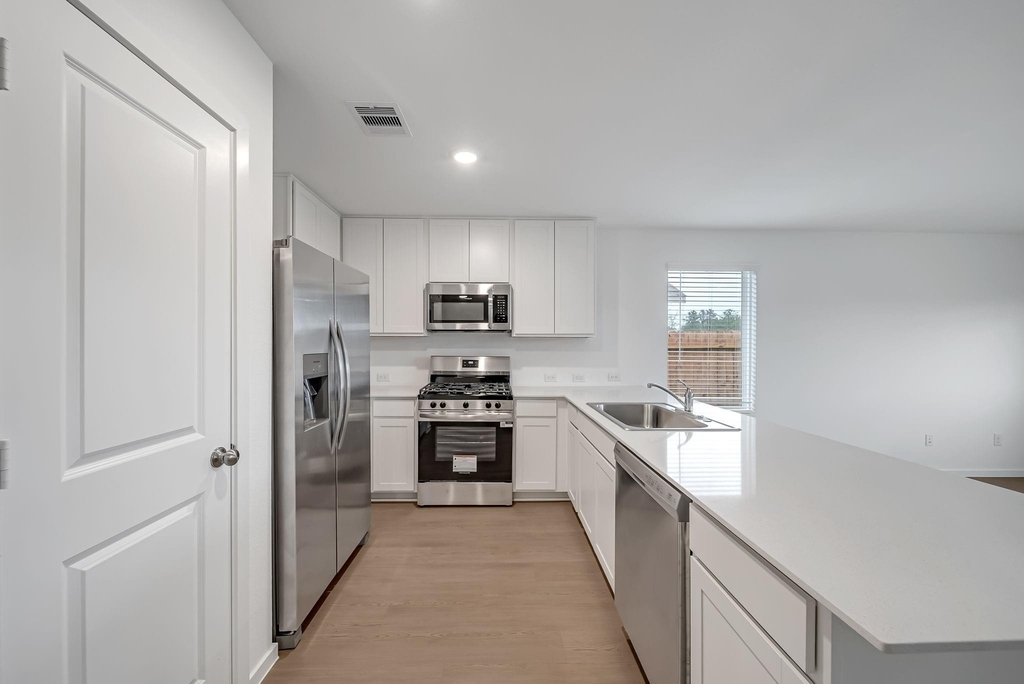 25625 Rose Creek Drive - Photo 5