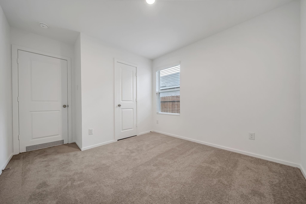 25625 Rose Creek Drive - Photo 21