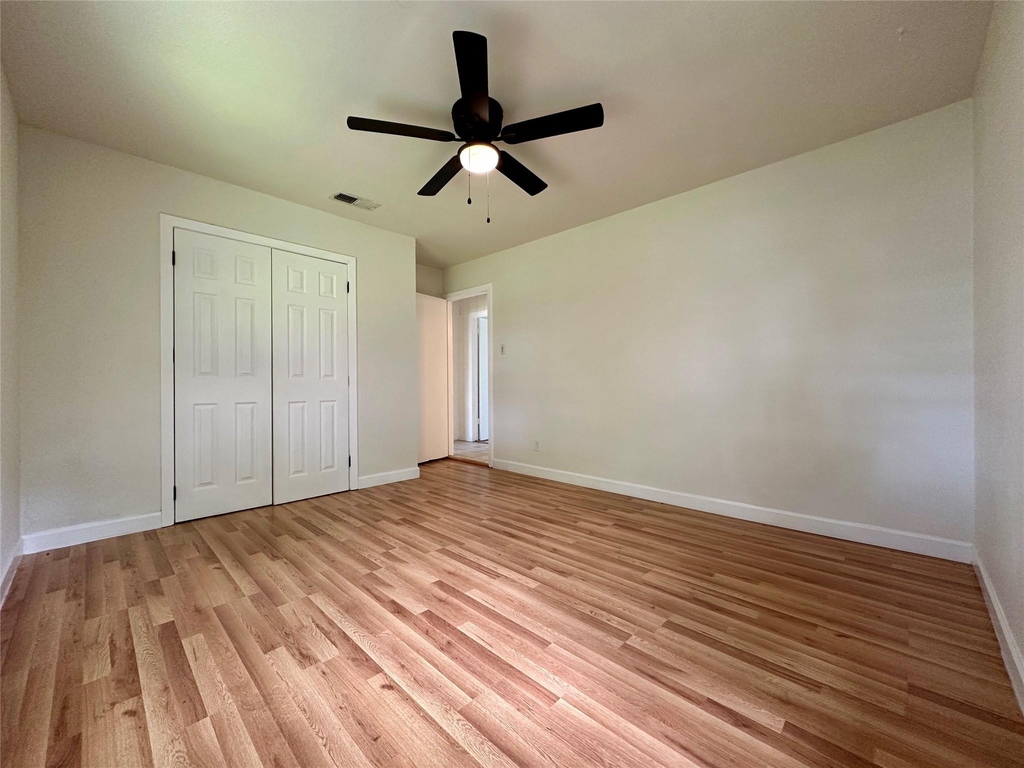 5720 Parwill Street - Photo 4