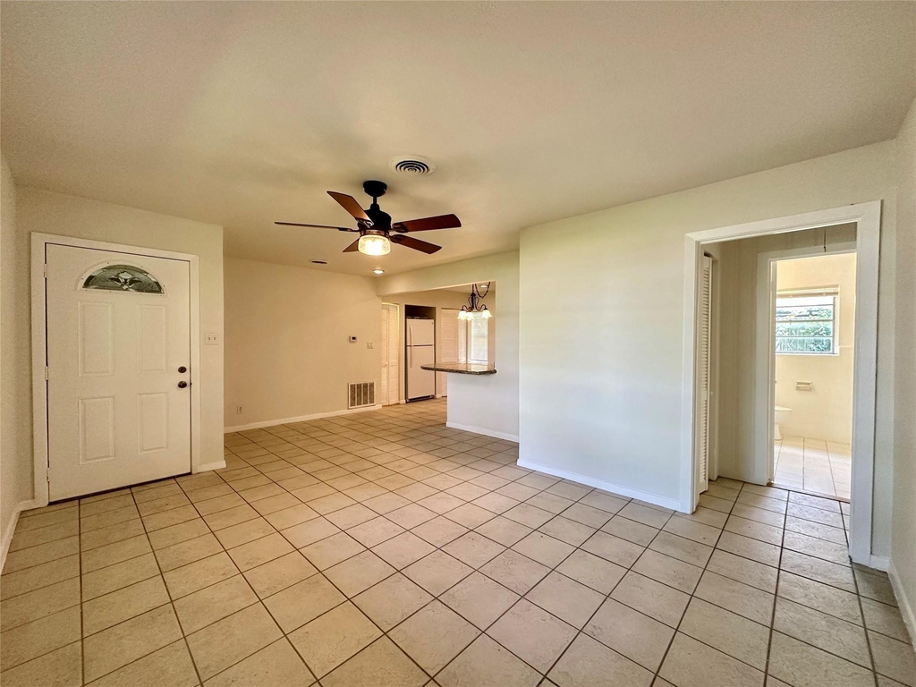 5720 Parwill Street - Photo 11