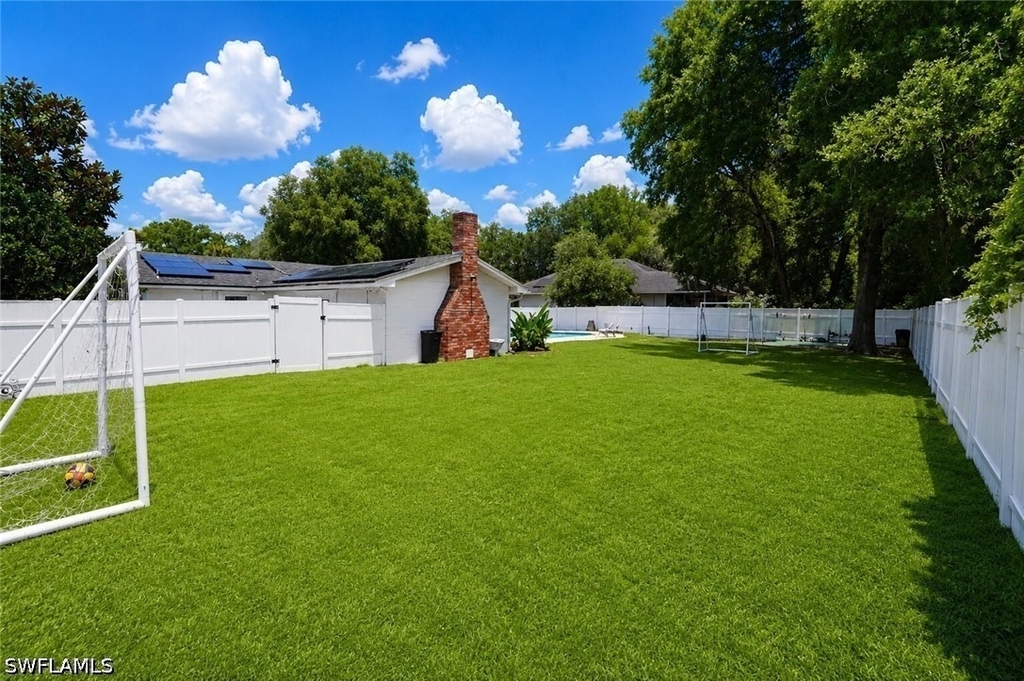 655 Sw Pointview Road - Photo 41