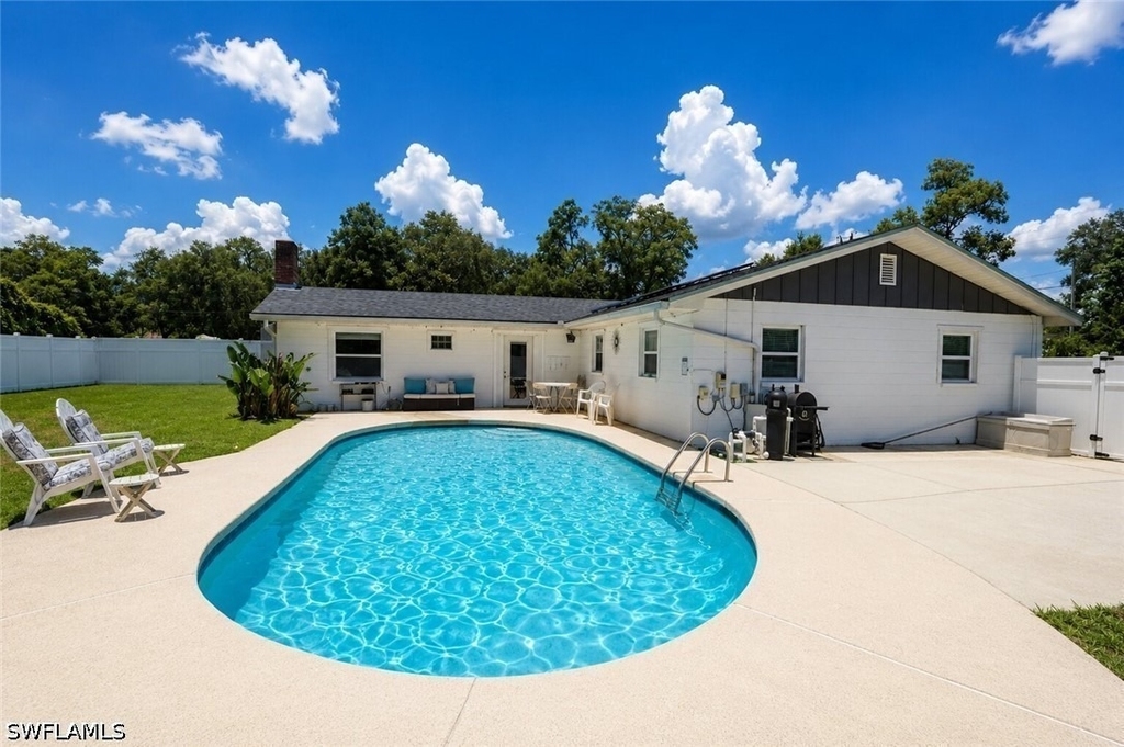 655 Sw Pointview Road - Photo 37