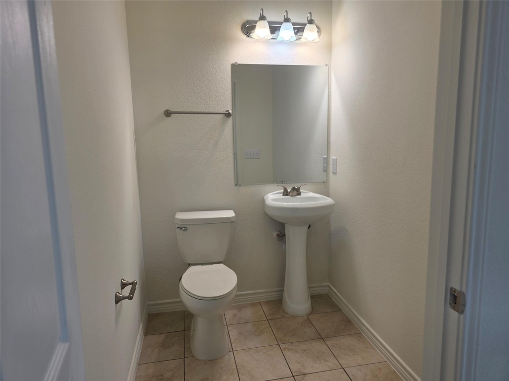 6102 White Oak Drive - Photo 9