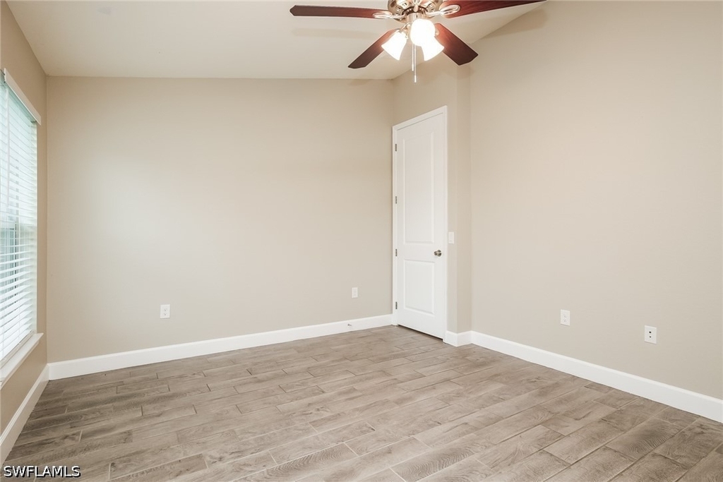 2712 18th Street W - Photo 8