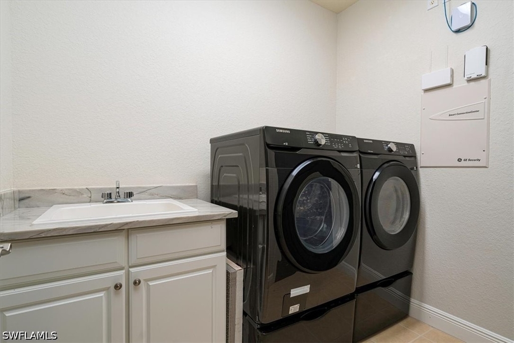 7703 Martino Circle - Photo 33