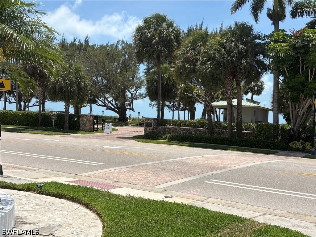 2100 Gulf Shore Boulevard N - Photo 29
