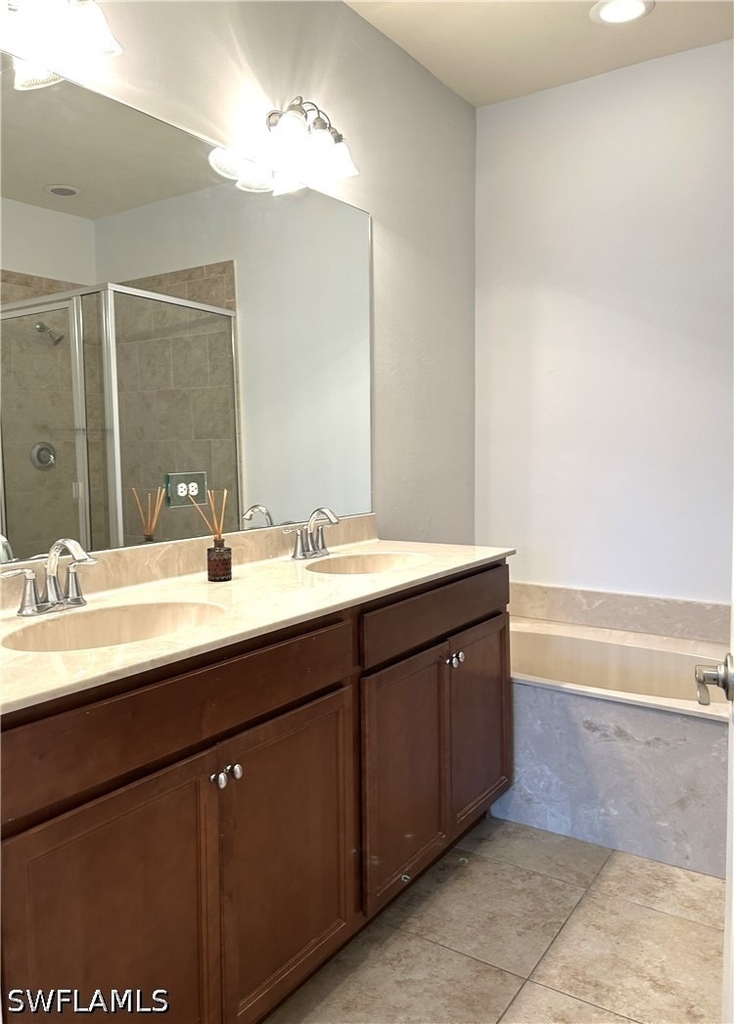 7784 Bristol Circle - Photo 19