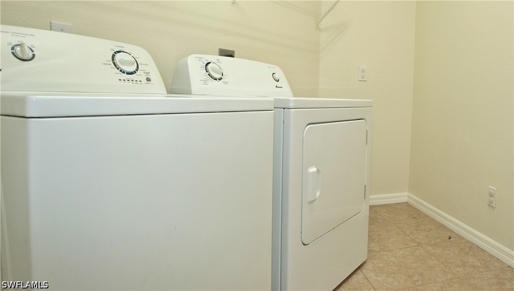 3555 Poinsettia Avenue - Photo 30
