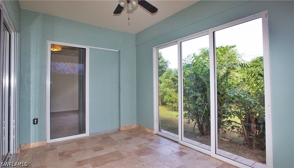 3555 Poinsettia Avenue - Photo 32