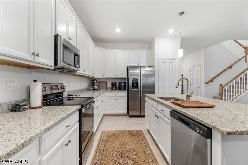 2516 Kona Way - Photo 4