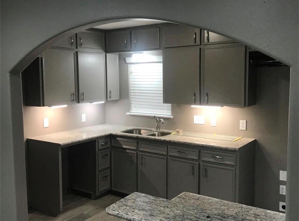 2515 Jackson Street - Photo 1