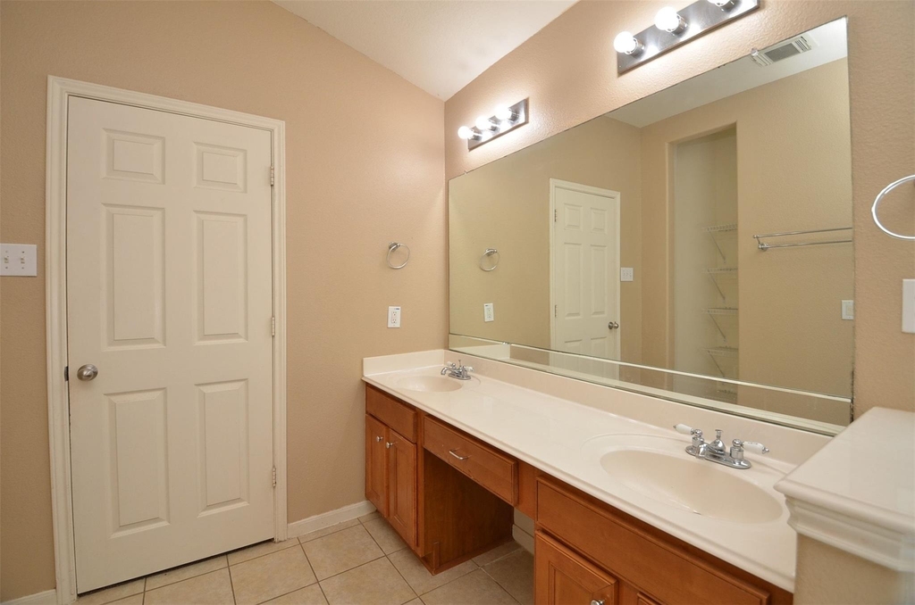 26822 Kingston Glen Lane - Photo 18