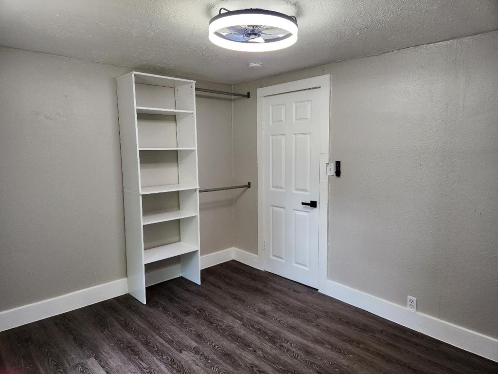 728 Hudson Road - Photo 16