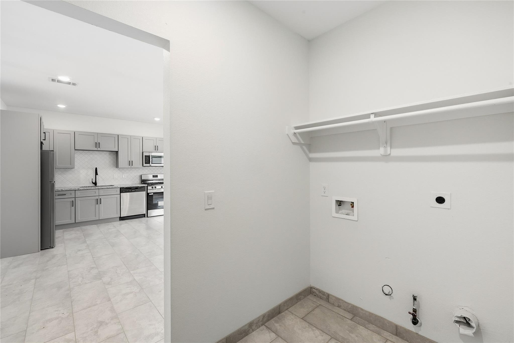 6138 Brookfield Drive - Photo 17