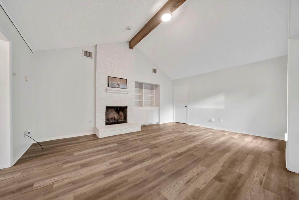 18015 Poppy Trails Street - Photo 3