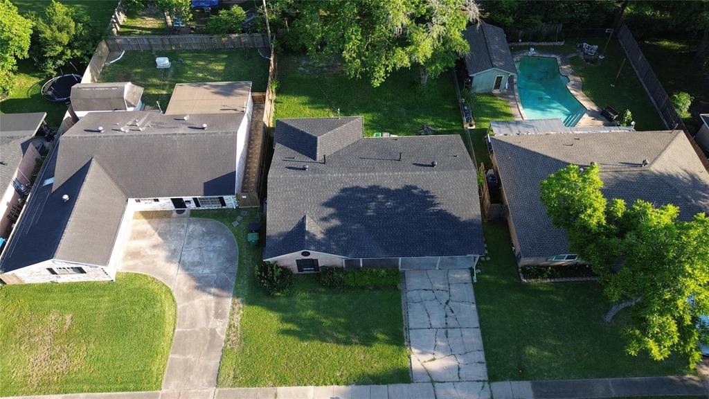 7607 Grape Street - Photo 33