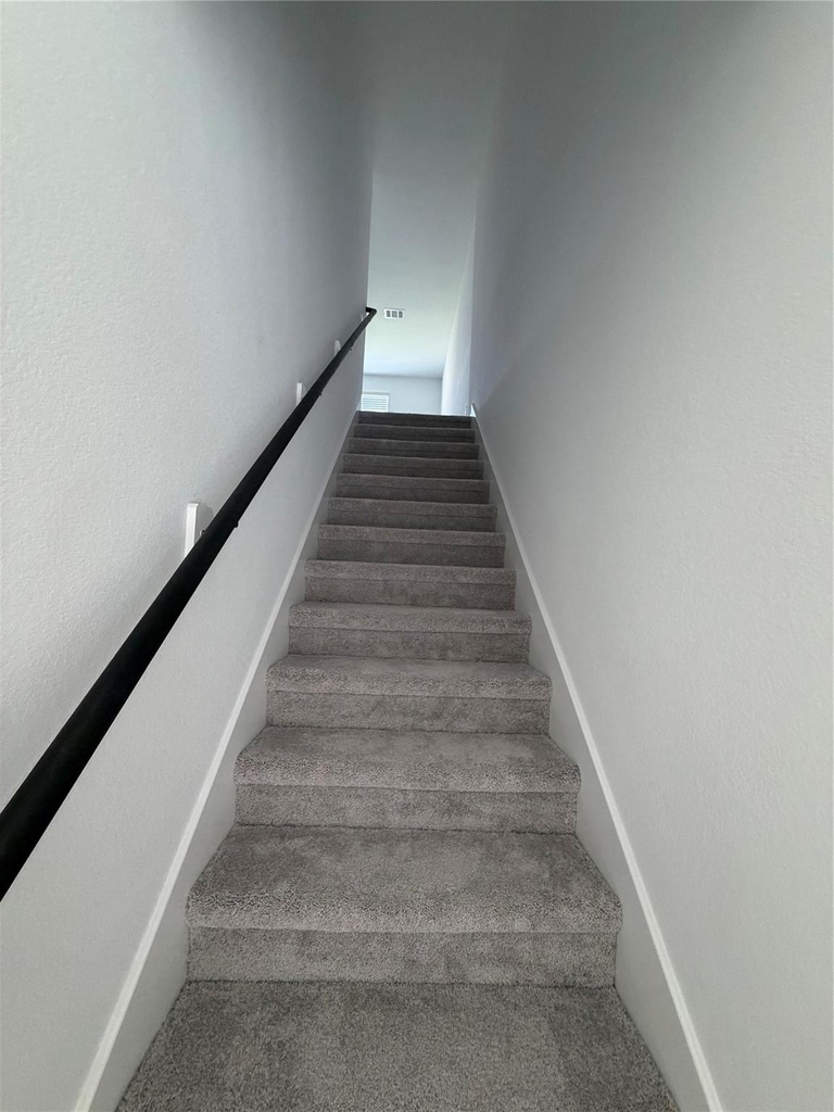 10418 Birds Nest Dr - Photo 6