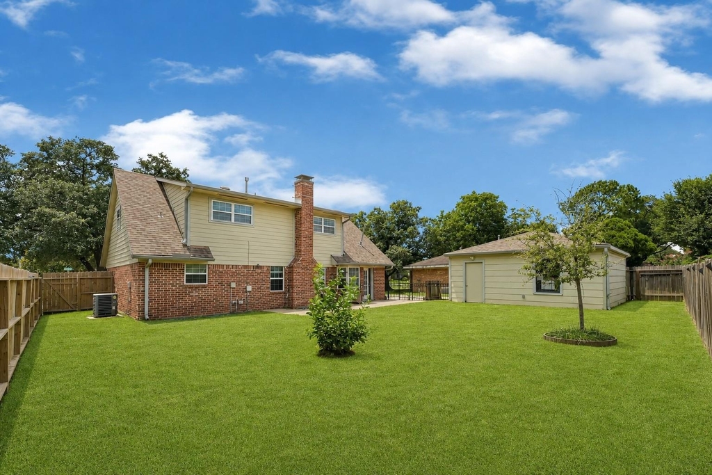 539 Belwin Drive - Photo 32