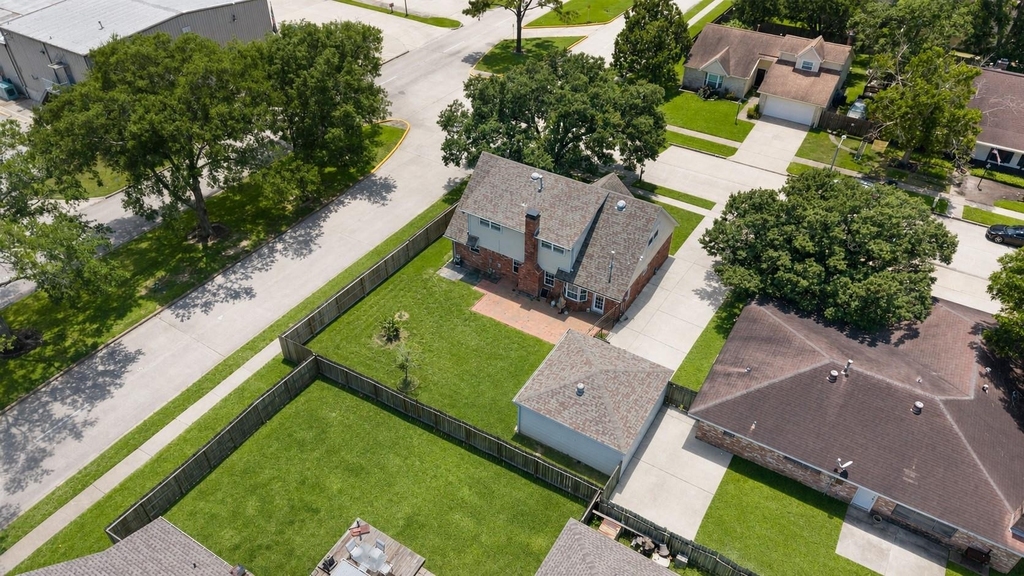 539 Belwin Drive - Photo 34
