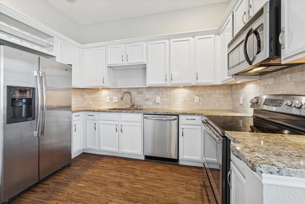 5353 Memorial Drive - Photo 1