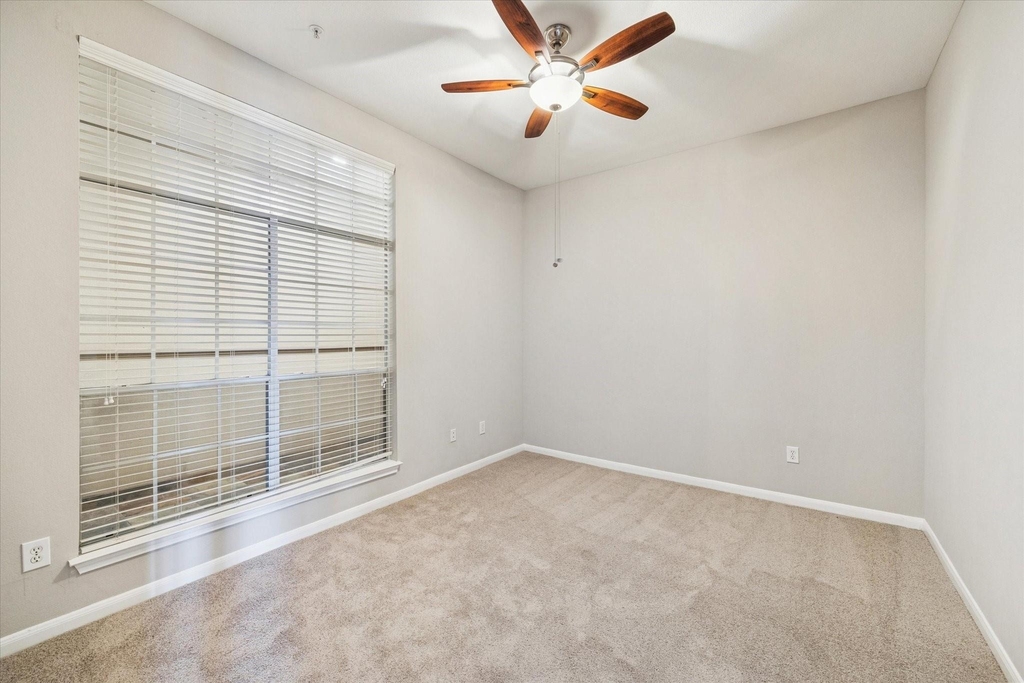 5353 Memorial Drive - Photo 7