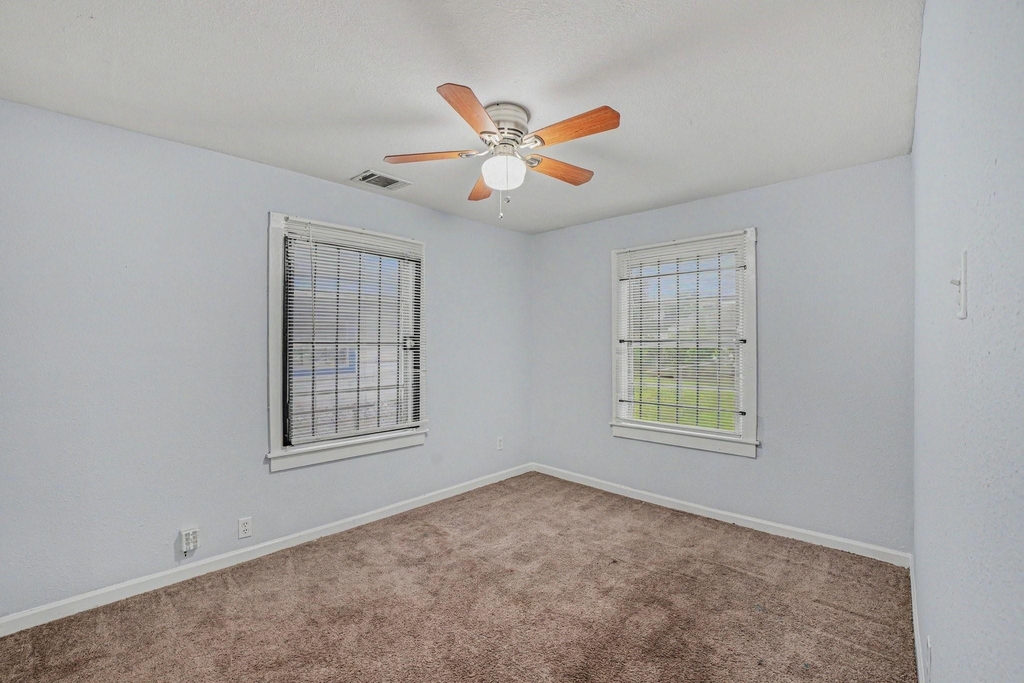 3107 Altoona Street - Photo 10