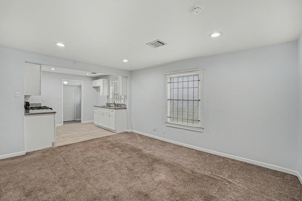 3107 Altoona Street - Photo 4