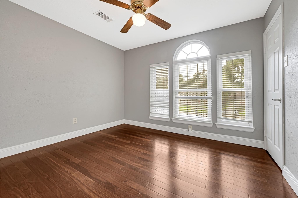 29 Dover Drive - Photo 15
