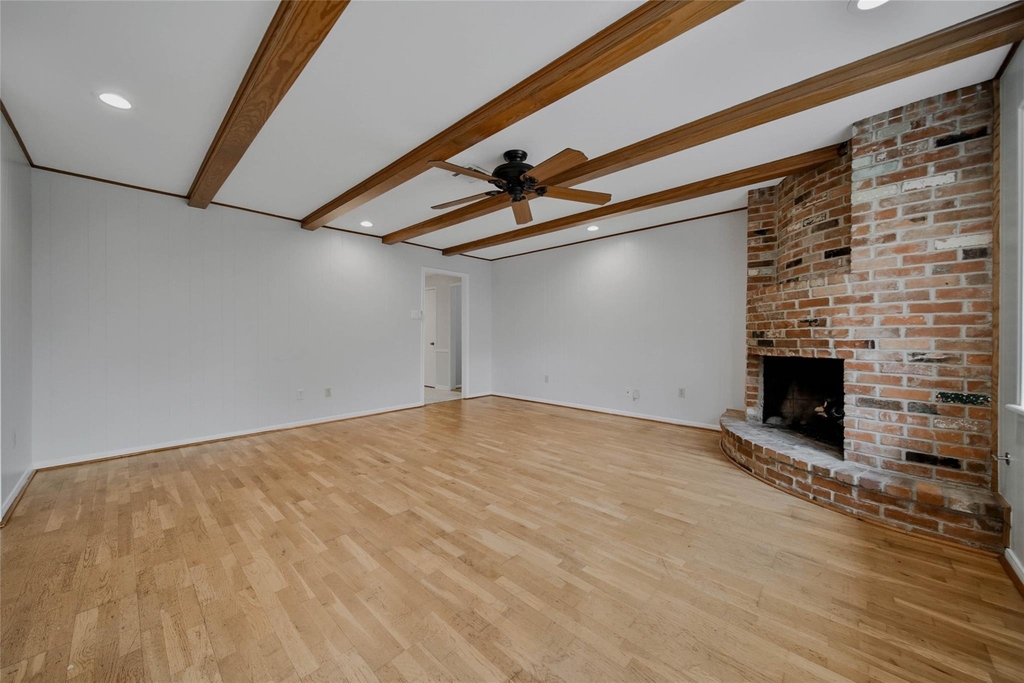 1067 Lehman Street - Photo 5