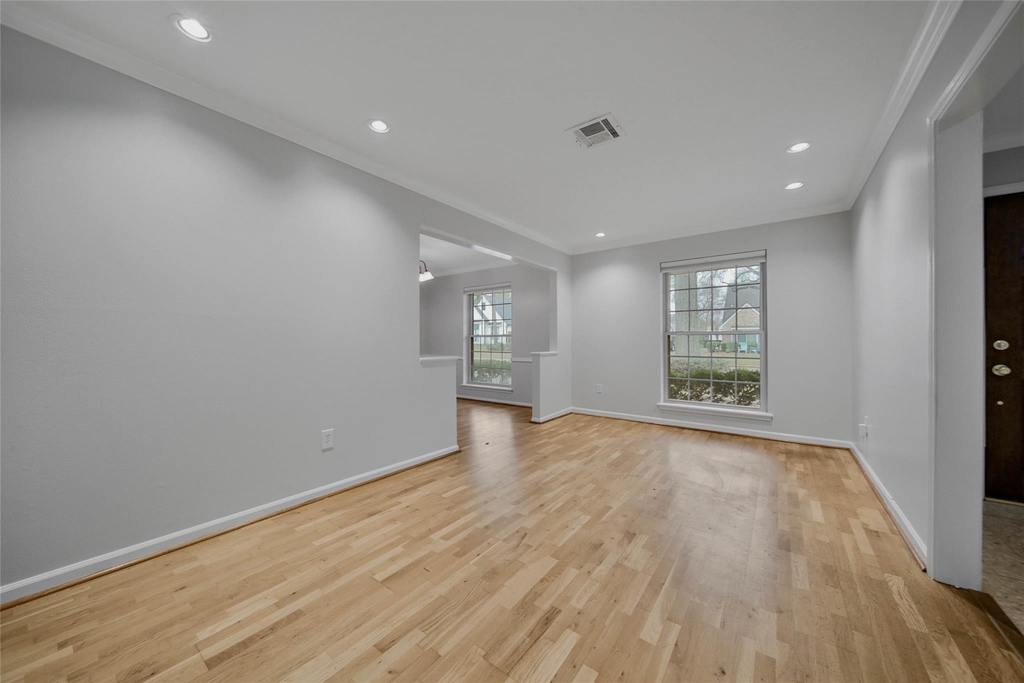 1067 Lehman Street - Photo 12