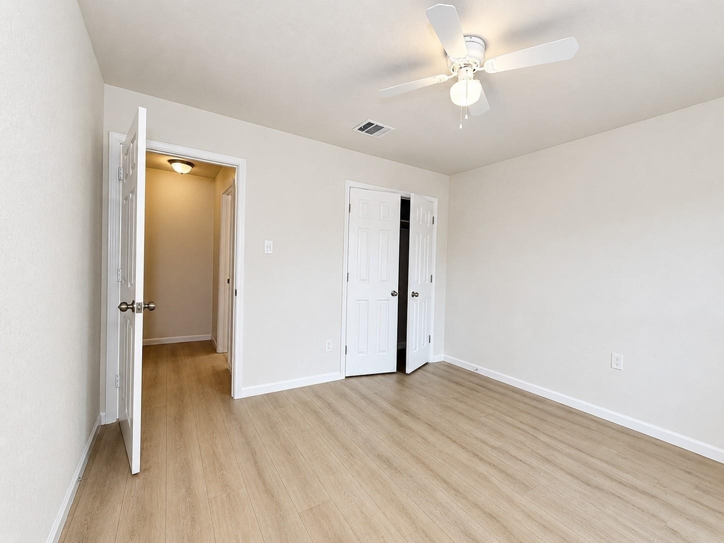 7303 Augustine Drive - Photo 8