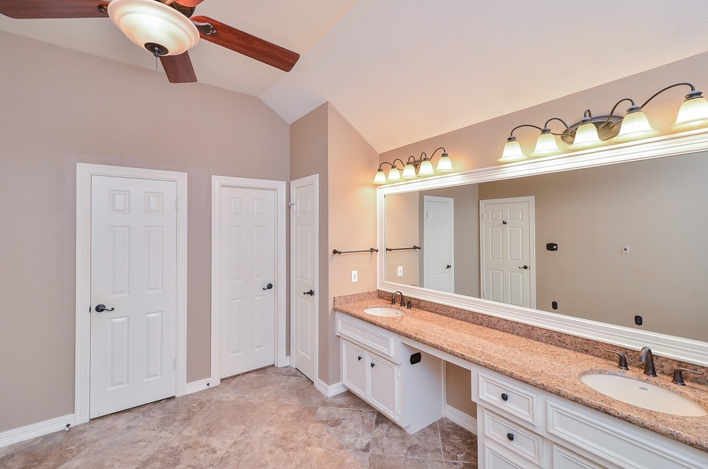 23206 Cinco Park Place Court - Photo 19