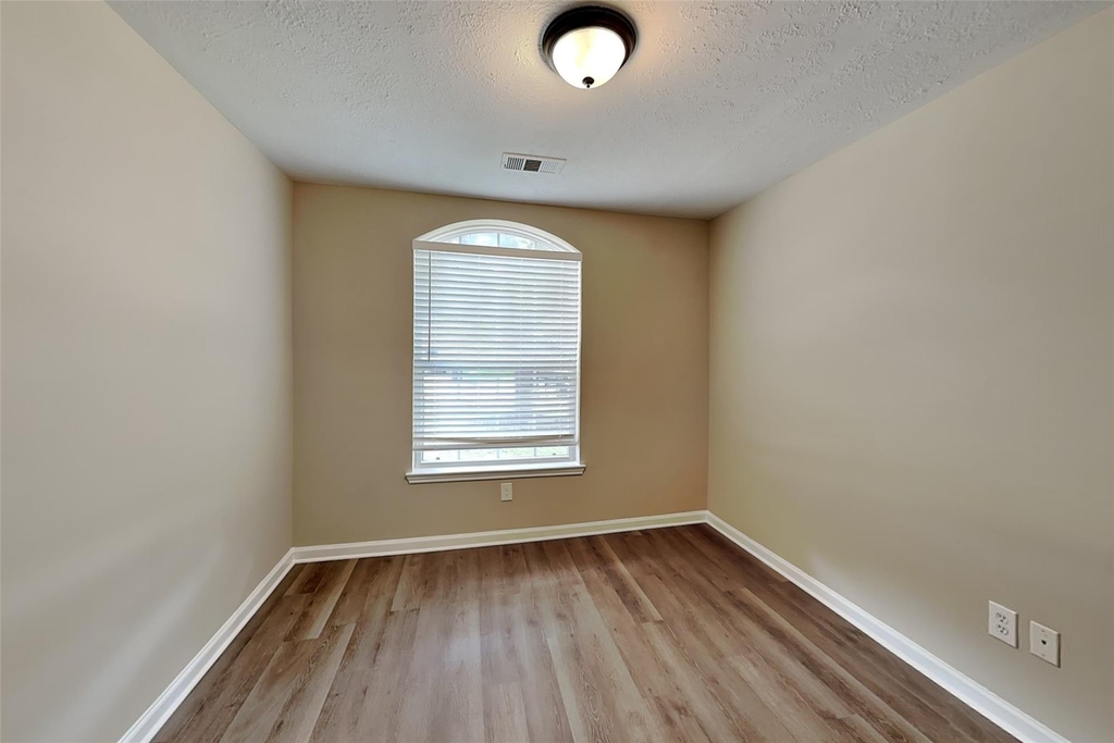 6630 Grant Drive - Photo 16
