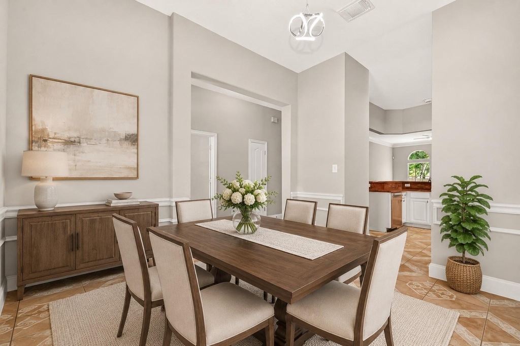 13815 Daehne Drive - Photo 4