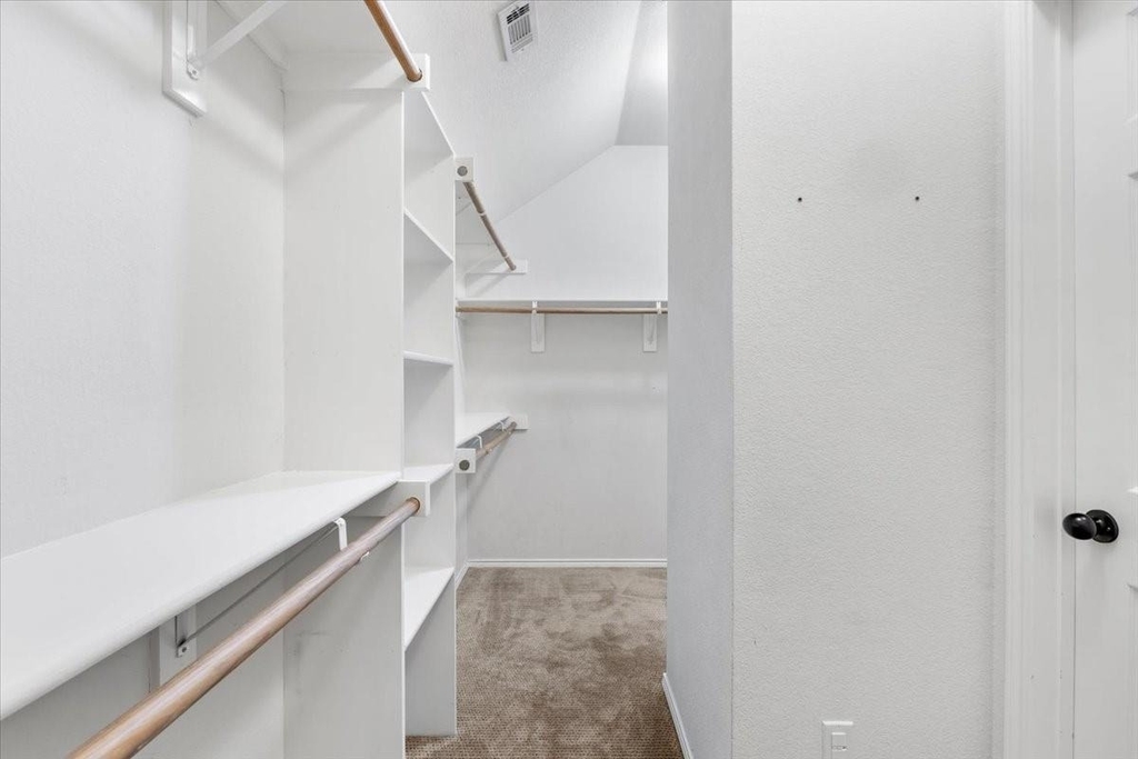 1121 London Drive - Photo 34