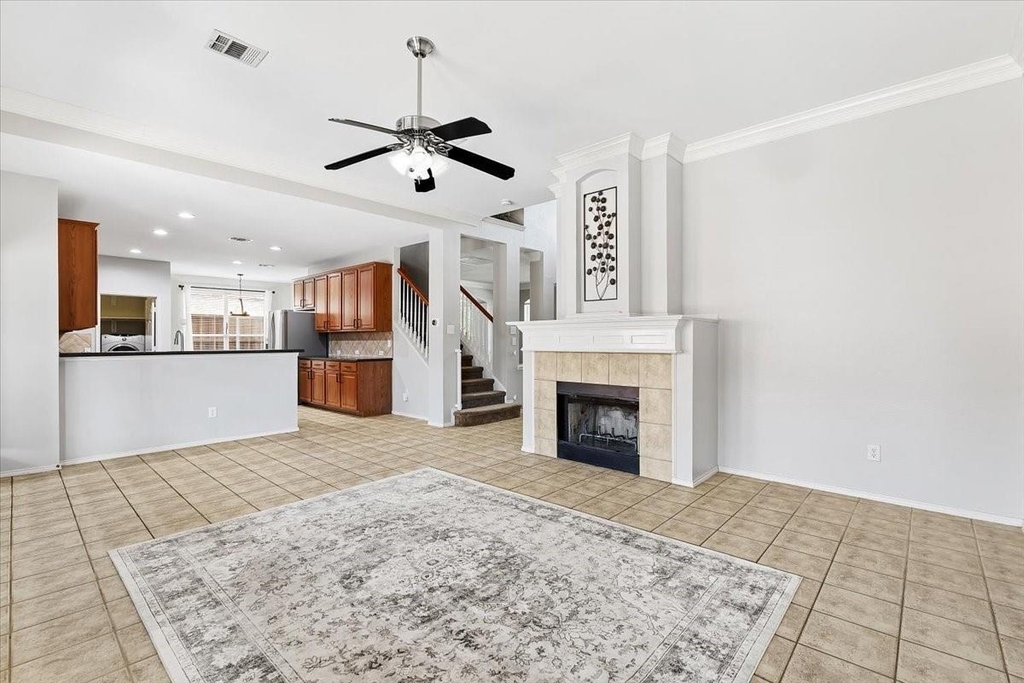 1121 London Drive - Photo 18