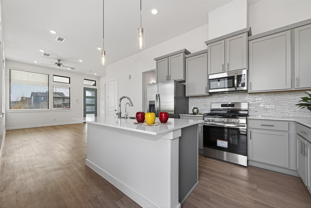 1213 Mercantile Street - Photo 13