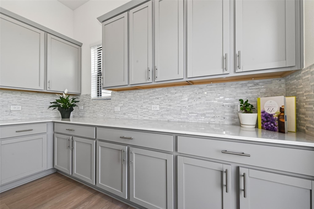 1213 Mercantile Street - Photo 14