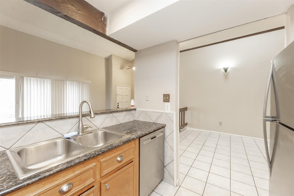 12926 Greenway Chase Court - Photo 10