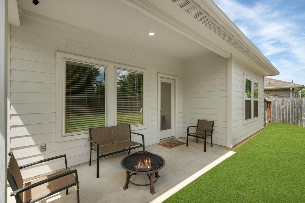 22306 Forest Gorge Lane - Photo 16