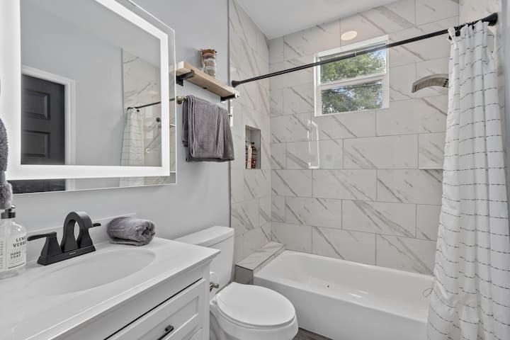 1015 Brooks Street - Photo 14
