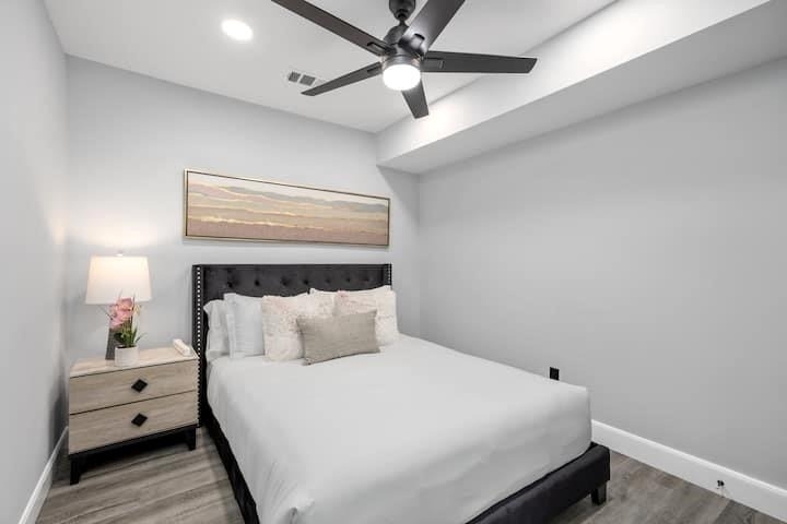 1015 Brooks Street - Photo 12