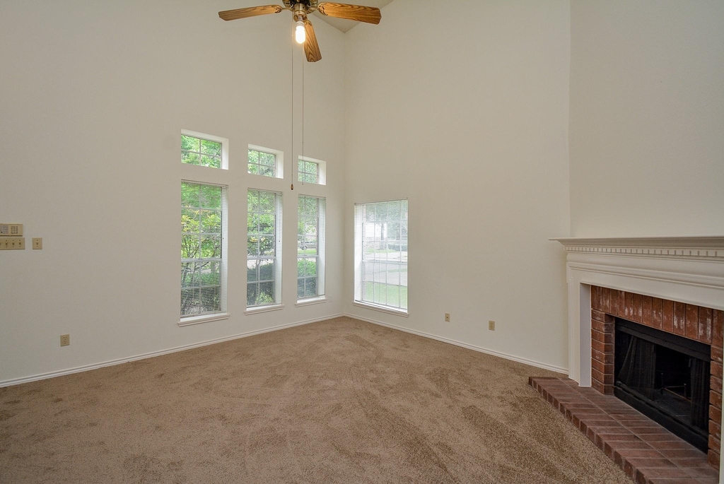 2314 Bent River Drive - Photo 4